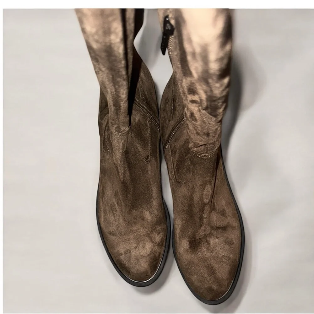 Guess Women's Raniele Brown Faux‎ Suede Over The Knee Boots Size 10